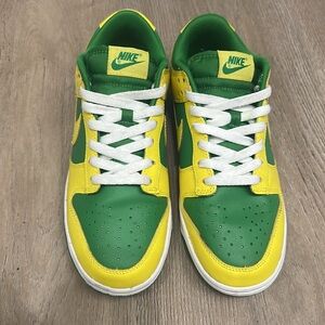 Nike Dunks Green and Yellow